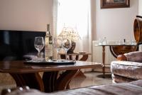 Lala Luxury House - Bed and Breakfast Argos