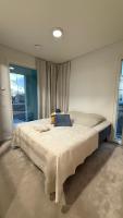 Cozy and Spacious Apartment Near University D5 - B&B Kokkola