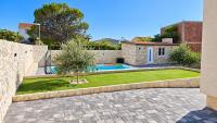 Villa Pauliana - Bed and Breakfast Povljana