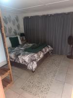 10 on Cane Street - Ferienwohnung KuGompo City