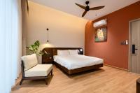 Studio with Balcony
