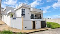 Casa Nova I Vista para Montanha I 5 min do centro - Chambres d'hôtes São Lourenço