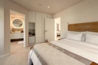  Double Room with Mountain View - Upstairs