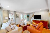 Twelve Trees - B&B Truro