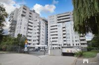 Pelikan Aqua Sky by LookAp - basen, sauna, prywatny parking w garażu! - Chambres d'hôtes Poznan