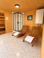 Mayer Wood Residence - B&B Sáska
