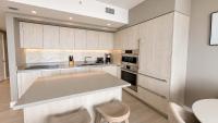 Luxury 3-bedroom with breathtaking view - One free valet parking - B&B Hollywood