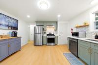Cozy 3-Bedroom Home Near Airport - B&B Depew