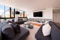 Huge Mayfair Apartment On Oxford St -Aircon & Lift - Ferienwohnung London