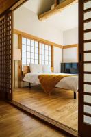 Waterfall House - Japandi Design & Private Sauna - B&B Ōtaki