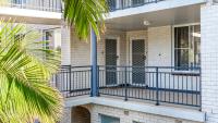 Light filled apartment near north one mile - B&B Forster