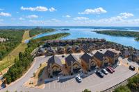 Lake Views, Private Sauna, Hot Tub, Pool Access - Ferienwohnung Branson
