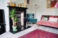 Picton House- 3 bed house with decking and garden, central Ramsgate - B&B Ramsgate
