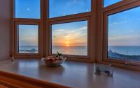 Victoria Parade- Family apartment stone's throw from beach and town - Private parking space - sea views - Chambres d'hôtes Broadstairs