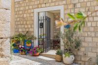 Mike - B&B Makarska