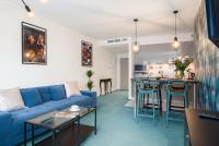 Superior One-Bedroom Apartment