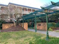 2BR Near Manuka with Pool, Gym and Sauna - Hosted by Canstay - Chambres d'hôtes Kingston