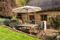 Fairytale Cottage in the Country - B&B Hornton