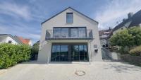AlbLoft - Design-Wohnung 82 qm mit Balkon und Parkplatz 10 Minuten nach Tübingen - Chambres d'hôtes Kirchentellinsfurt