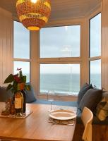 Lovely Seafront 2 bed flat in Aberystwyth - Chambres d'hôtes Aberystwyth