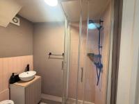basement studio bell street - B&B London