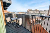 Modern 1 Bedroom Apartment in Leicester w Balcony - Chambres d'hôtes Leicester