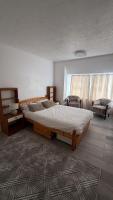 Coastal Retreat - 3-Bed Lee-on-the-Solent Home - Bed and Breakfast Lee-on-the-Solent