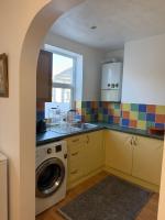 Coastal Retreat - 3-Bed Lee-on-the-Solent Home - Bed and Breakfast Lee-on-the-Solent