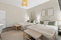 Modern 4-BR Apartment with Balcony and Near U6 Metro - B&B Vienna