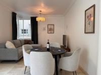 Condesa Residence Campeche 2 Spacious Ground-Level Apartment in the Heart of Condesa - B&B Mexico City