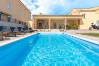 Mate Garden Villa - B&B Biograd na Moru