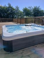 3 bedroom lodge - B&B Pwllheli