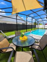 Beauty 4 miles to Disney 3Br 2Ba Pool Home - B&B Kissimmee