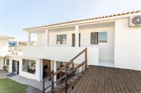Chambre Triple - Vue sur la Piscine
