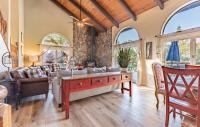 River View Retreat Sleeps 16/ hot tub/basketball court - B&B Oakhurst