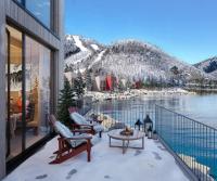 Cormorant Rock 3-Bedroom Oceanfront Chalet - B&B Ingonish Beach