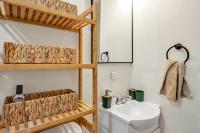 8 Min to Duke and Downtown - Free Parking and Wi-Fi - Ferienwohnung Durham