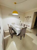 Apartamento 8 pessoas em bombas - B&B Bombinhas