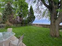 Peaceful Lakefront Living Breathtaking 3-BR Home - B&B Pointe aux Peaux
