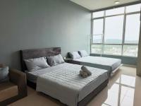 JB City Sunset Studio Paradigm Sutera & UTM Wifi 4pax - B&B Johor Bahru