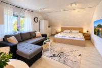 Iza56 - Bed and Breakfast Ljubljana