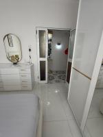 Stylish 1-bed in Central Shkoder Sleeps 4 - Chambres d'hôtes Shkodër