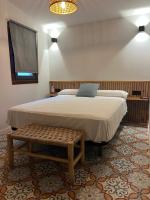 Ca La Gràcia - B&B Cabrianes