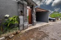 Villa Ima 3bedroom - B&B Seminyak