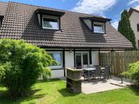 Familienwohnung "Gartenblick", 110 m2 auf 2 Etagen, Terrasse, Grill, Garten - B&B Aalen