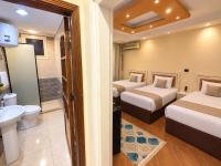 Triple Room with City View