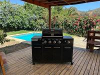 Casa con piscina, quincho, terraza y 5 habitaciones - B&B Viña del Mar