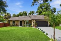 Daytona 500 Retreat Renovated 5 Bedroom Oasis - B&B Daytona Beach