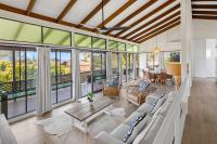 Ocean Views - 300m to Hills Beach - 3km to Big Banana - B&B Korora Bay