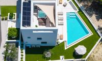 NEW! ABC Villas - C, infinity pool, rooftop jacuzzi & sauna - B&B Podstrana